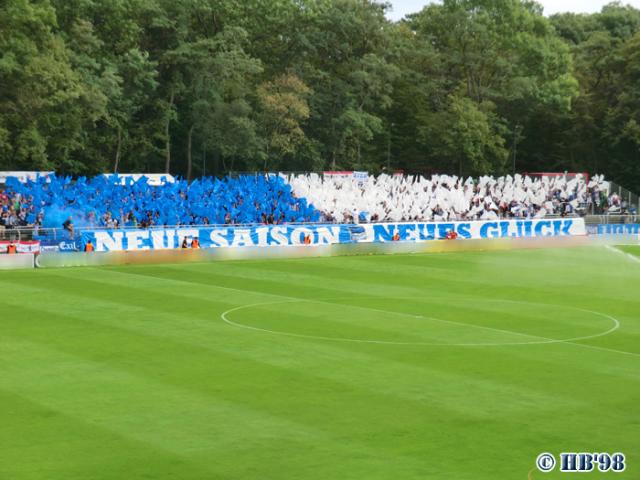 Hertha Choreo bei Viktoria Köln