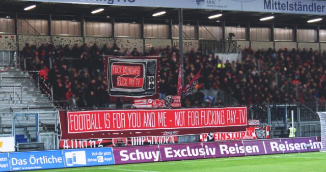 Wiesbaden Choreo gegen Uerdingen