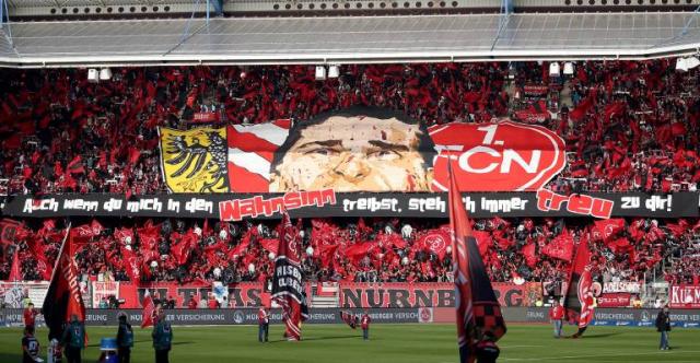 Treuebekenntnis der Nürnberg-Fans