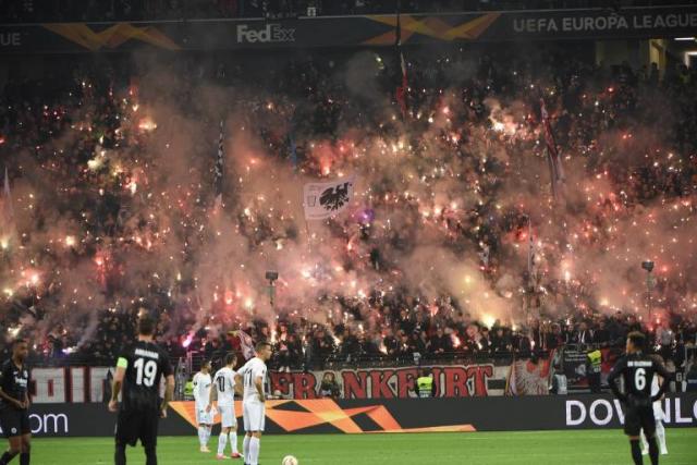 Pyroshow im Europapokal