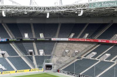 Abmessung Gästeblock Borussia Park Mönchengladbach