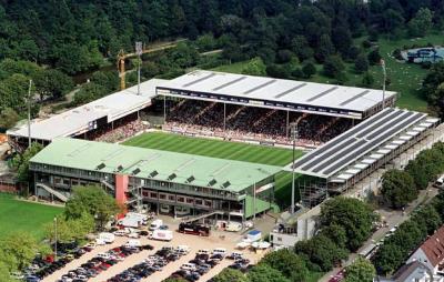 Informationen zum/zur Schwarzwaldstadion