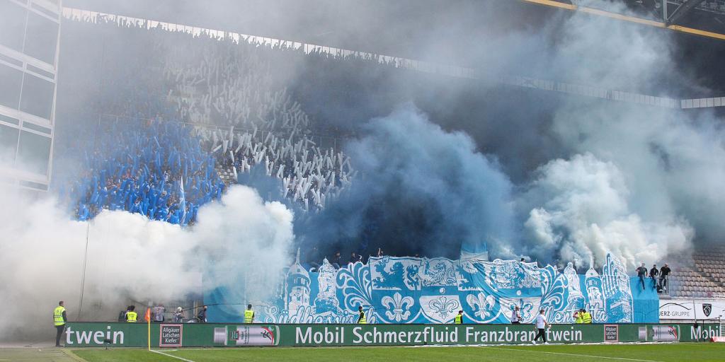 Darmstadt zündet in Kaiserslautern - SV Darmstadt 98 e.V. | Pyroshow