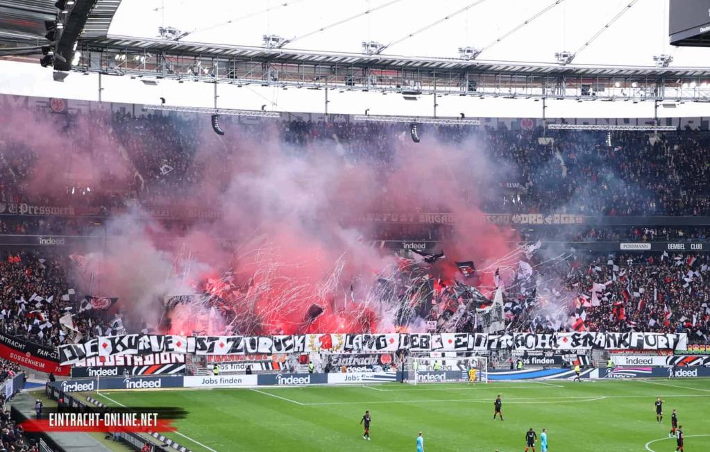 Frankfurt zündet gegen Hoffenheim - Eintracht Frankfurt | Pyroshow