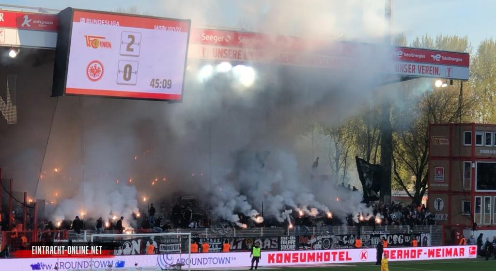 Frankfurt zündet bei Union Berlin - Eintracht Frankfurt | Pyroshow