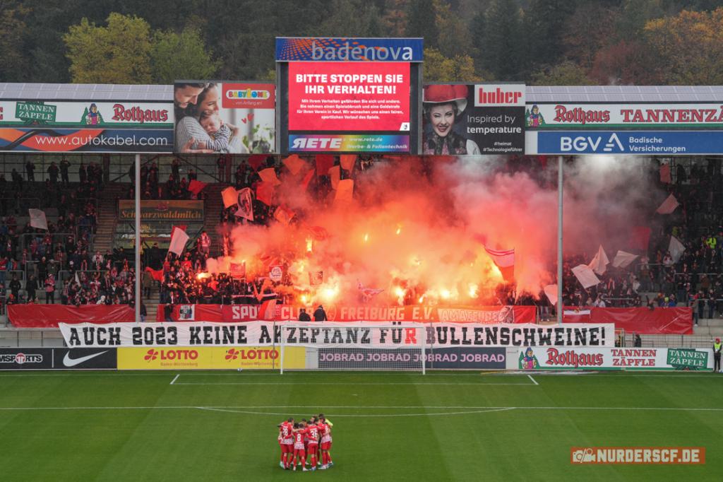 SC Freiburg II zündet gegen Münster - SC Freiburg II | Pyroshow