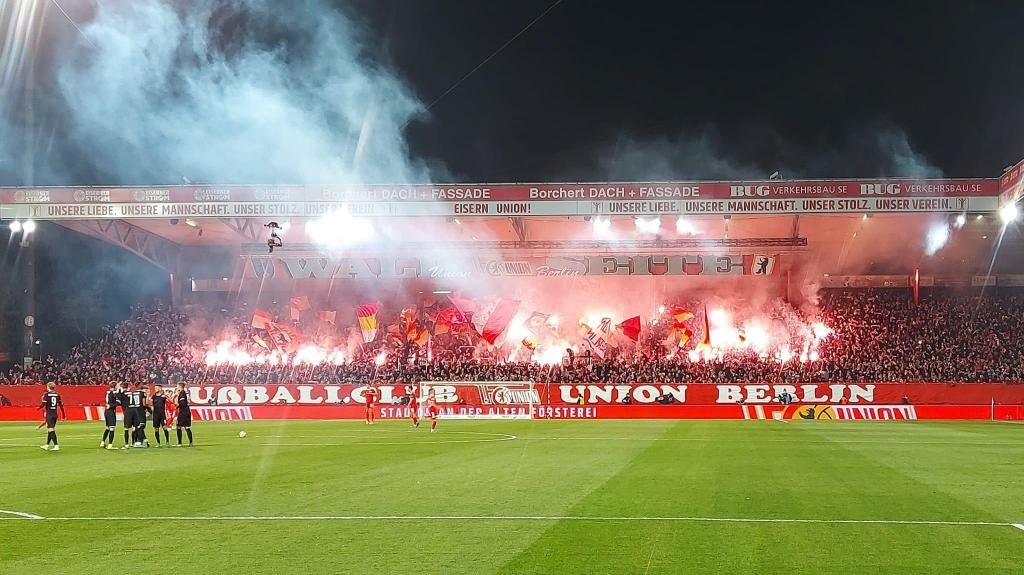 Union Berlin zündet gegen Köln - 1. FC Union Berlin e.V. | Pyroshow