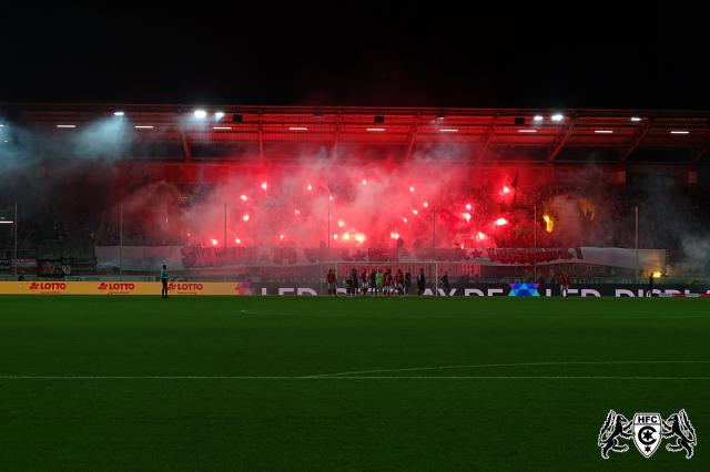 Chemie Halle zündet gegen Viktoria Köln